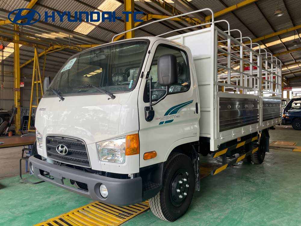 Xe tải Hyundai Mighty 110SP thùng mui bạt 7 tấn